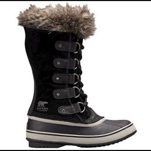 Sorel Joan of Arctic Boots Fur Womens Size 9 Black
Gray White Tan Snow Winter